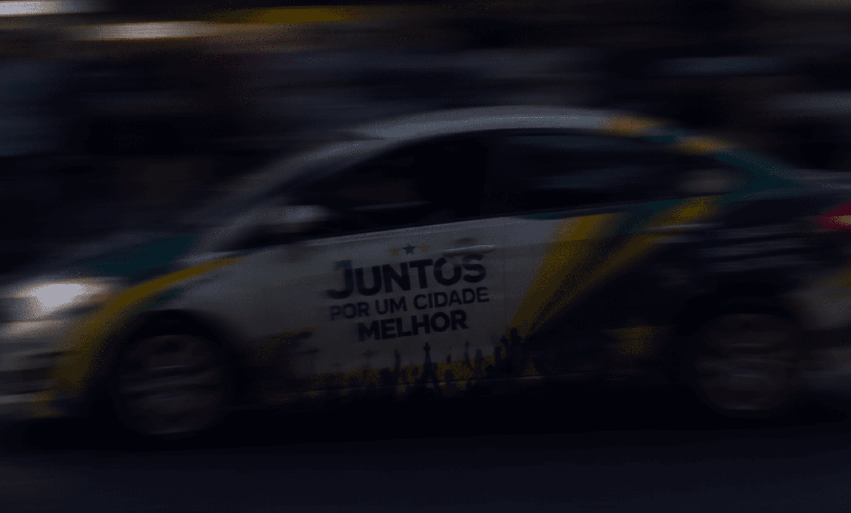 Afinal, adesivar o carro com propaganda política pode afetar o seguro?
